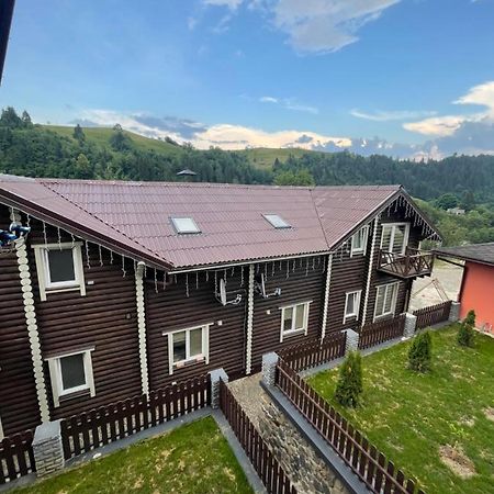 Ferienwohnung Карпатська Криївка Jassinja Exterior foto