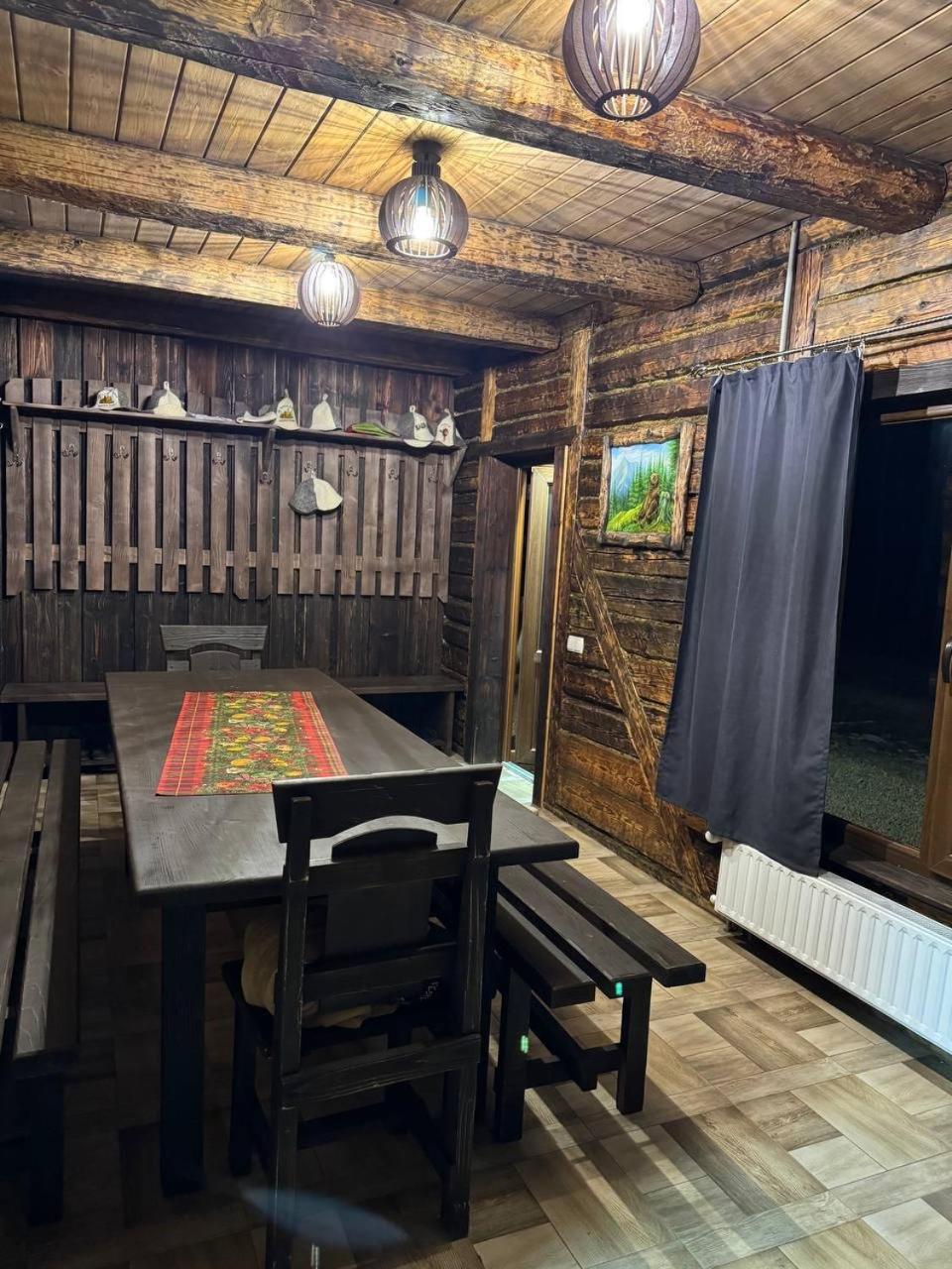 Ferienwohnung Карпатська Криївка Jassinja Exterior foto